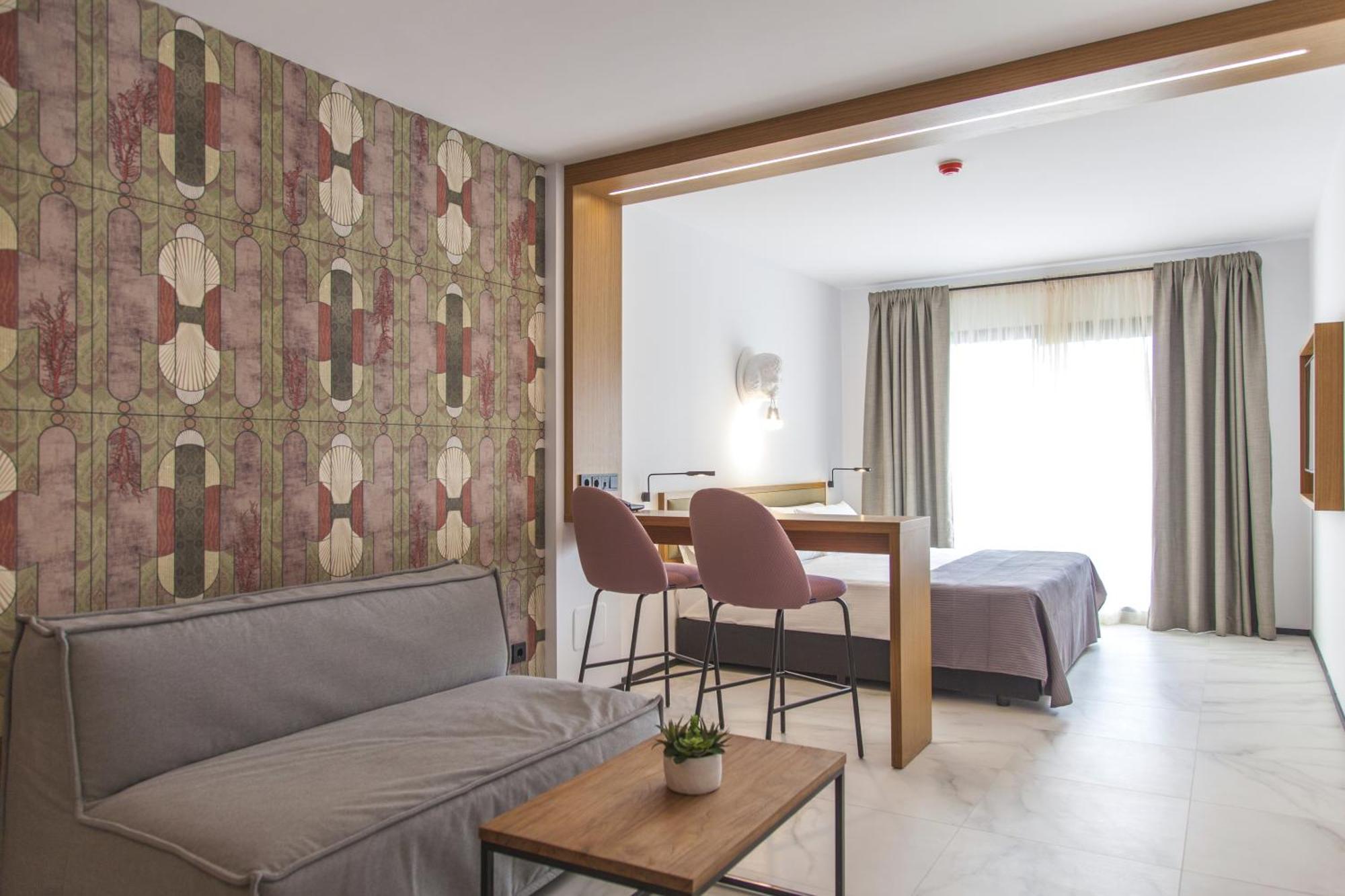 Junior Suite,1543331131:JPEG